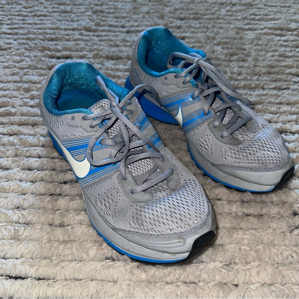 Nike Womens Air Pegasus Plus 29 524981-014 Gray Running Shoes Sneakers Size 9.5